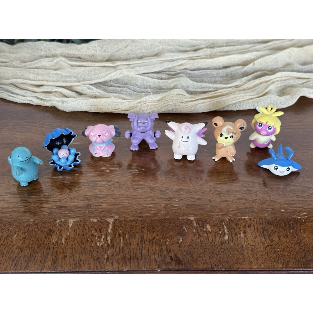 Pokemon Goods Lot‎ of Set Mini Figures Tomy Granbull Nintendo Snubull clamperl